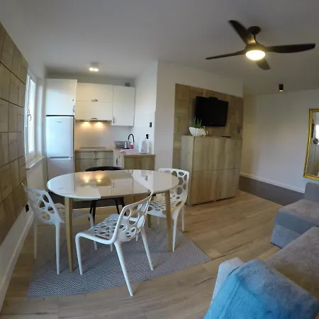 Apartment Gdanska14